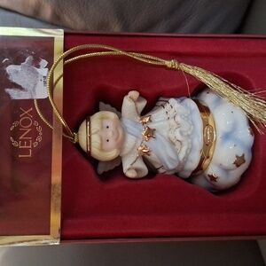 NIB Lenox Angel Trinket Box Ornament